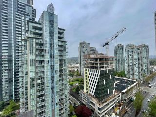 Photo 3: 2006 3007 GLEN Drive in Coquitlam: North Coquitlam Condo for sale in "EVERGREEN" : MLS®# R2866502