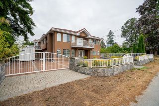 Photo 1: 5450 WILLINGDON Avenue in Burnaby: Forest Glen BS House for sale (Burnaby South)  : MLS®# R2725381