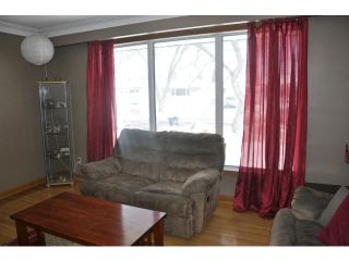 Photo 3: 606 Edison Avenue in WINNIPEG: North Kildonan Residential for sale (North East Winnipeg)  : MLS®# 1304883