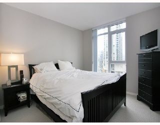 Photo 6: 1103 1001 HOMER Street in Vancouver: Downtown VW Condo for sale in "THE BENTLEY" (Vancouver West)  : MLS®# V699236