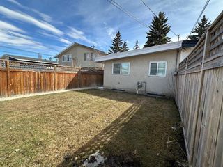 Photo 37: 2009 40 Street SE in Calgary: Forest Lawn Semi Detached (Half Duplex) for sale : MLS®# A2122594