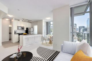 Photo 6: 902 480 ROBSON Street in Vancouver: Downtown VW Condo for sale in "R&R" (Vancouver West)  : MLS®# R2765224