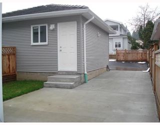 Photo 2: 5308 NORFOLK Street in Burnaby: Central BN 1/2 Duplex for sale (Burnaby North)  : MLS®# V749299