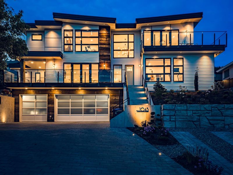 FEATURED LISTING: 1043 GLACIER VIEW Place Squamish
