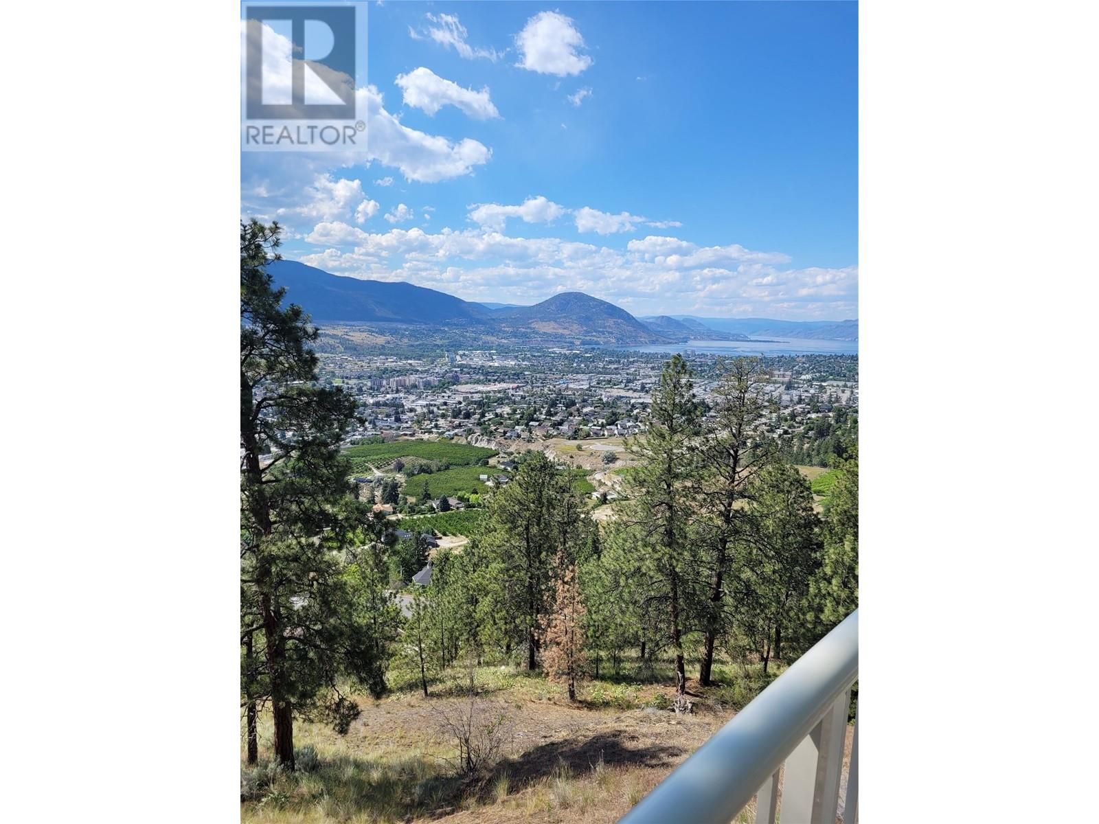 Main Photo: 3150 JUNIPER Drive in Penticton: Vacant Land for sale : MLS®# 10317897