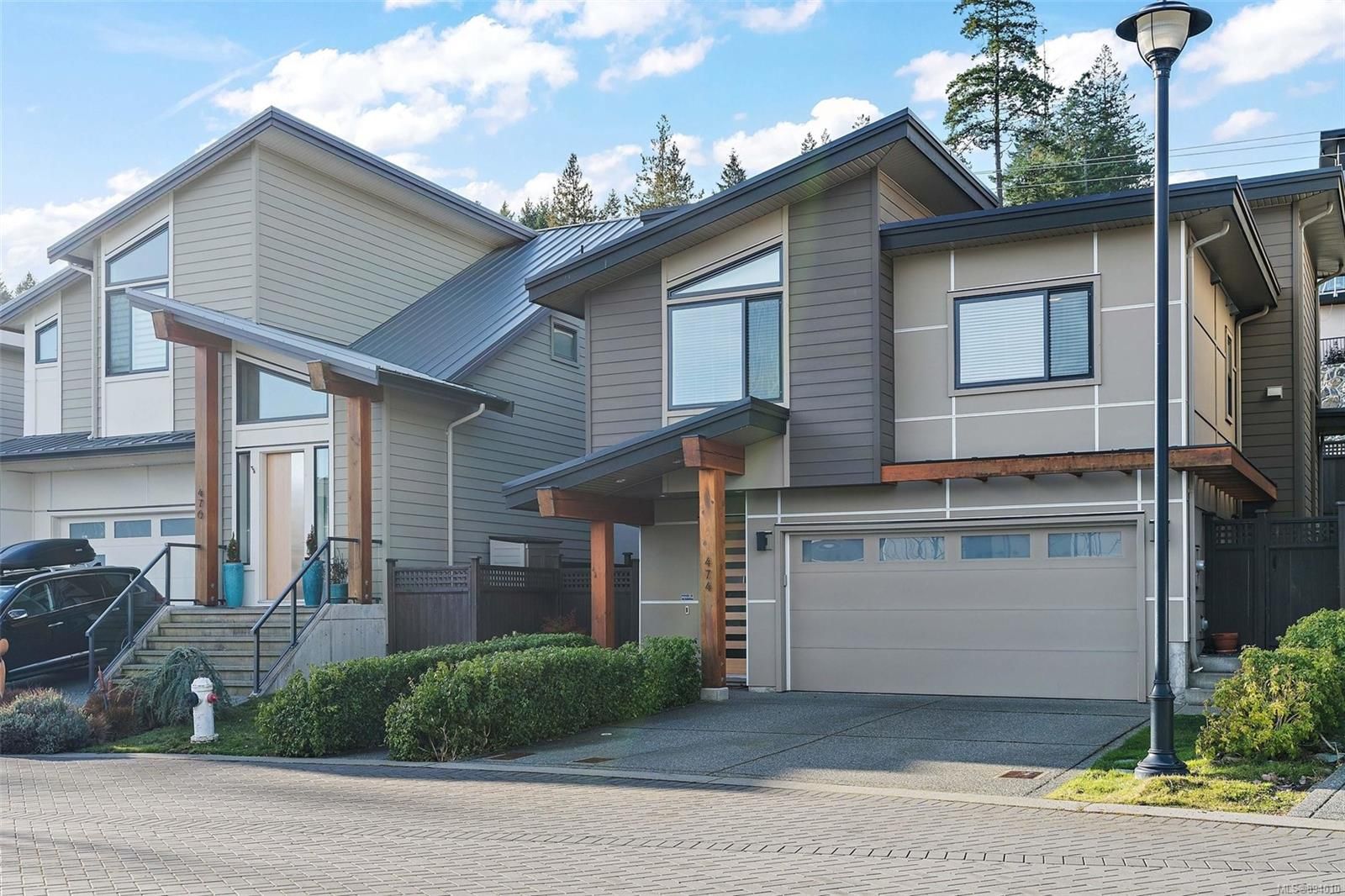 Main Photo: 474 Regency Pl in Colwood: Co Royal Bay House for sale : MLS®# 894010