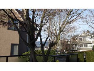 Photo 1: 12 237 W 16TH Street in North Vancouver: Central Lonsdale Townhouse for sale in "WINCHESTER GATE" : MLS®# V989548