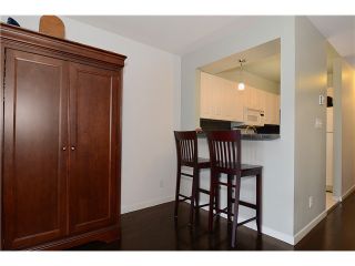 Photo 6: # 205 908 W 7TH AV in Vancouver: Fairview VW Condo for sale (Vancouver West)  : MLS®# V1016184