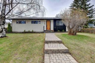 Photo 1: 363 Ashley Crescent SE in Calgary: Acadia Detached for sale : MLS®# A2128677