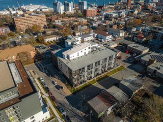 Photo 2: 120 5662 Roberts Street in Halifax: 1-Halifax Central Residential for sale (Halifax-Dartmouth)  : MLS®# 202324291