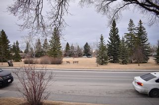 Photo 18: 741 45 Street SW in Calgary: Westgate Semi Detached for sale : MLS®# A1201454