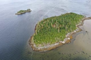 Photo 2: Brown Islands in Myers Point: 35-Halifax County East Vacant Land for sale (Halifax-Dartmouth)  : MLS®# 202224384