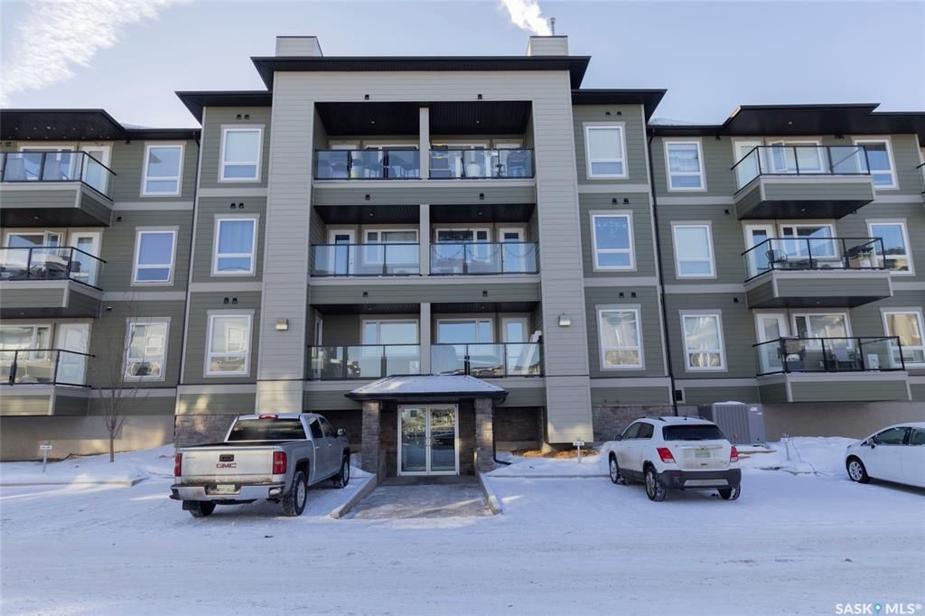 Main Photo: 1206 102 Willis Crescent in Saskatoon: Stonebridge Residential for sale : MLS®# SK919242