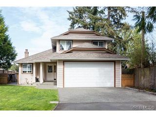 Photo 19: 948 Page Ave in VICTORIA: La Glen Lake House for sale (Langford)  : MLS®# 696682