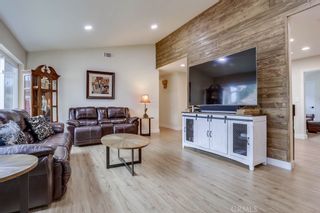 Photo 11: 2101 Holly Avenue in Escondido: Residential for sale (92027 - Escondido)  : MLS®# OC21029951