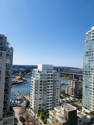 Photo 7: 1903 1480 HOWE Street in Vancouver: Yaletown Condo for sale (Vancouver West)  : MLS®# R2450253