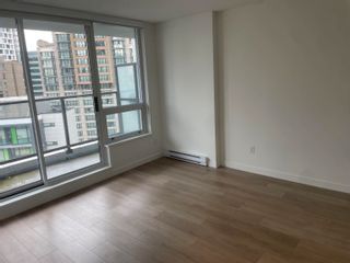 Photo 5: 1704 1212 HOWE Street in Vancouver: Downtown VW Condo for sale in "1212 HOWE" (Vancouver West)  : MLS®# R2876230