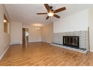 Photo 4: 7904 115A Street in Delta: Scottsdale 1/2 Duplex for sale (N. Delta)  : MLS®# R2292526