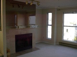 Photo 17: 2 BR in Fairview