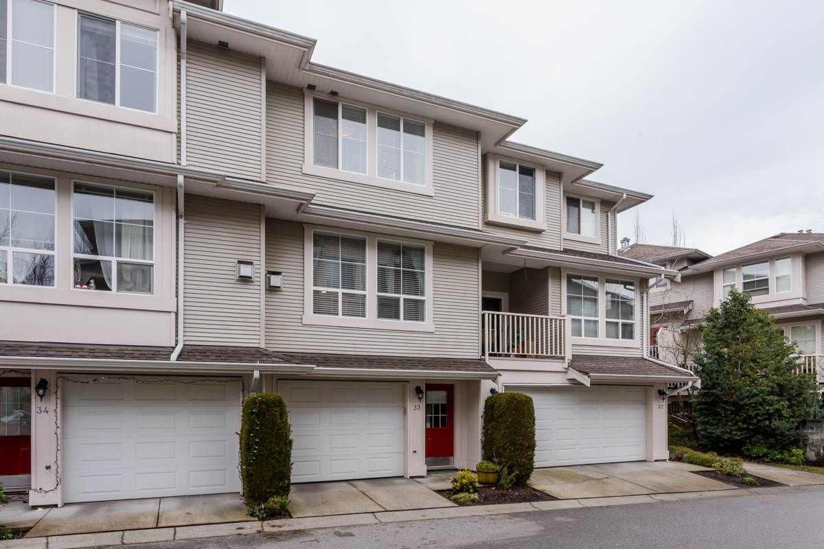 Main Photo: 33 14952 58 Avenue in Surrey: Sullivan Station Townhouse for sale in "Highbrae" : MLS®# R2232617