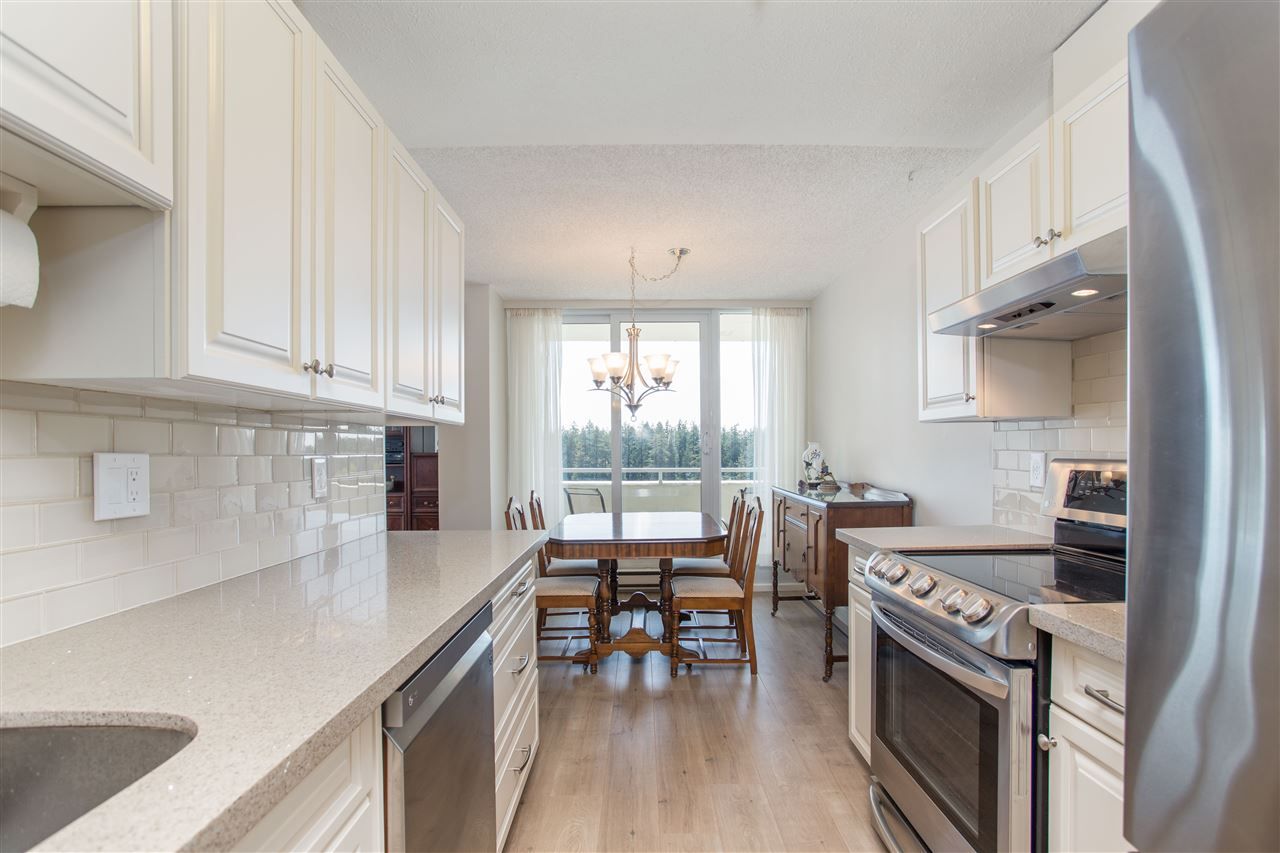 Photo 5: Photos: 2004 5652 PATTERSON AVENUE in Burnaby: Central Park BS Condo for sale (Burnaby South)  : MLS®# R2386993