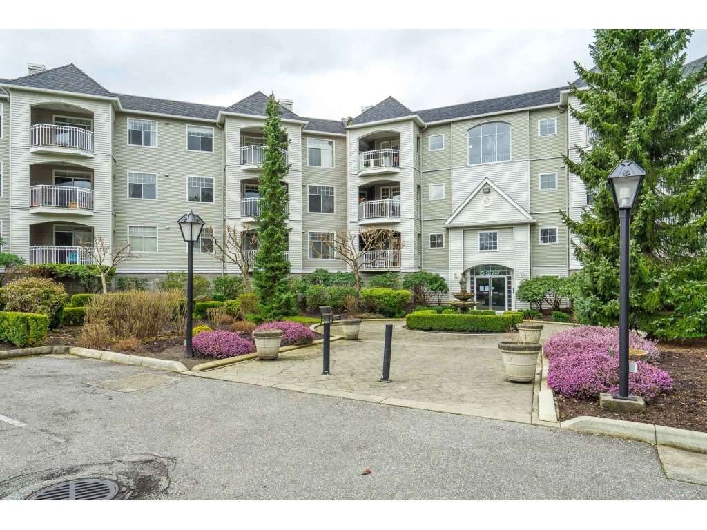 Photo 36: Photos: 114 5677 208 Street in Langley: Langley City Condo for sale in "Ivy Lea" : MLS®# R2554108