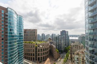 Photo 17: 1703 480 ROBSON Street in Vancouver: Downtown VW Apartment/Condo for rent in "R & R" (Vancouver West)  : MLS®# R2839311