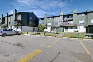 Photo 31: 48 2511 38 Street NE in Calgary: Rundle Row/Townhouse for sale : MLS®# A1036999