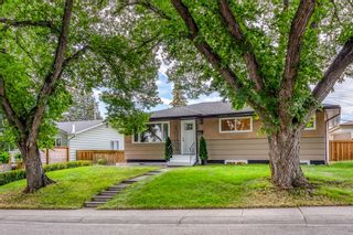 Photo 3: 8911 Ancourt Road SE in Calgary: Acadia Detached for sale : MLS®# A1255994