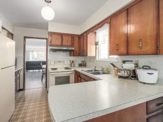 Photo 7: 351 E 19TH Avenue in Vancouver: Main House for sale (Vancouver East)  : MLS®# R2252427
