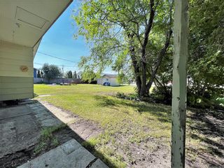 Photo 23: 413 2nd Avenue Northeast in Dauphin: R30 Residential for sale (R30 - Dauphin and Area)  : MLS®# 202220097