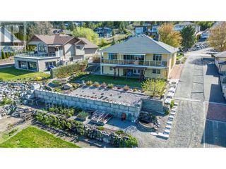 Photo 4: 2755 Winifred Road in Naramata: House for sale : MLS®# 10306188