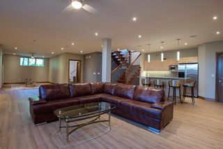 Photo 32: 242 Dunkirk Drive in Winnipeg: St Vital Residential for sale (2C)  : MLS®# 202220565