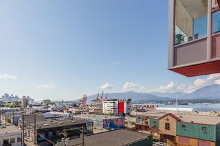 Photo 19: 701 933 E HASTINGS Street in Vancouver: Strathcona Condo for sale in "STRATHCONA VILLAGE" (Vancouver East)  : MLS®# R2799065
