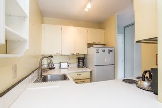 Photo 8: 901 1146 HARWOOD Street in Vancouver: West End VW Condo for sale in "The Lamplighter" (Vancouver West)  : MLS®# R2376230
