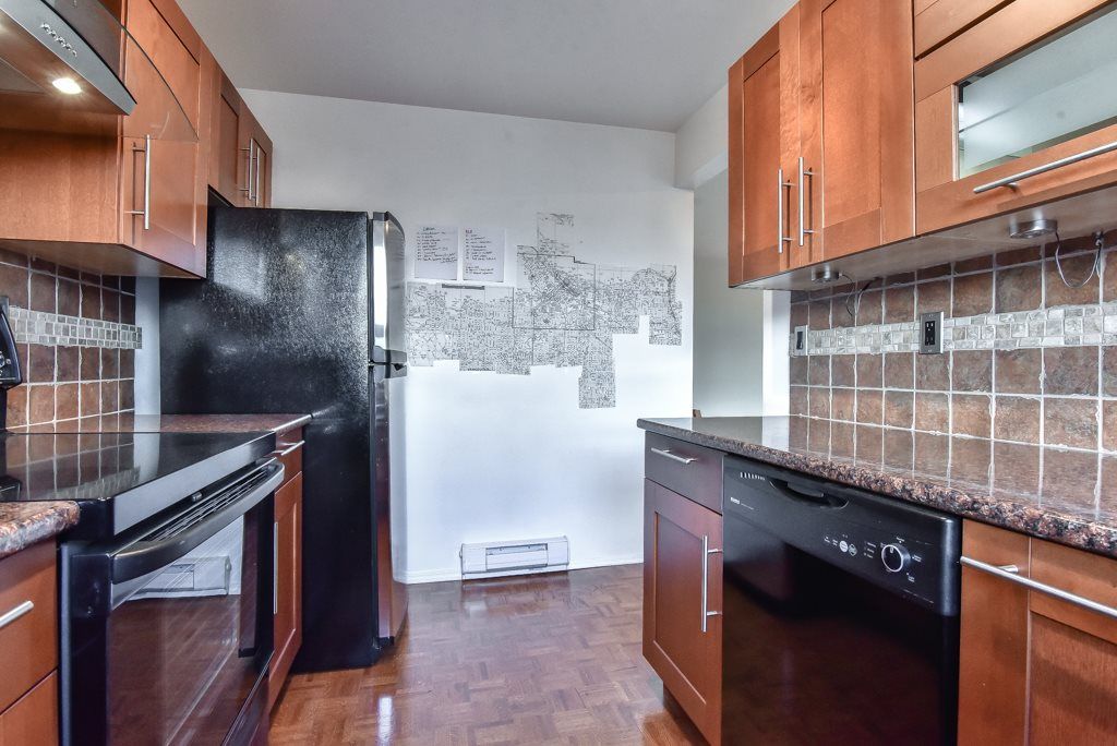 Photo 11: Photos: 1294 W 8TH Avenue in Vancouver: Fairview VW Condo for sale in "FAIRVIEW POINT" (Vancouver West)  : MLS®# R2334951