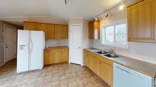 Photo 4: 55 9203 82 Street in Fort St. John: Fort St. John - City SE Manufactured Home for sale in "COURTYARD MOBILE HOME PARK" : MLS®# R2844072