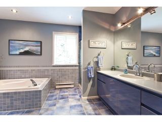 Photo 17: 13180 20A Ave in South Surrey White Rock: Elgin Chantrell Home for sale ()  : MLS®# F1123453