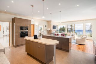 Photo 10: 1407 BRAMWELL Road in West Vancouver: Chartwell House for sale : MLS®# R2771474