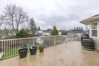 Photo 35: 27027 27 Avenue in Langley: Aldergrove Langley House for sale : MLS®# R2748441