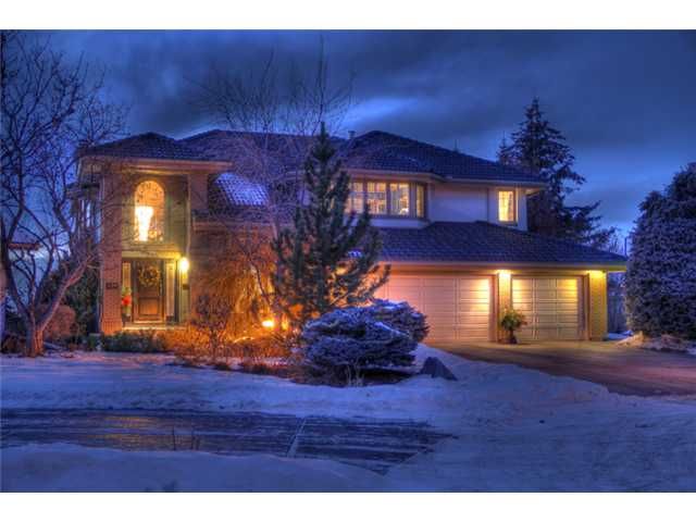 Main Photo: 139 HAWKSIDE Close NW in CALGARY: Hawkwood Residential Detached Single Family for sale (Calgary)  : MLS®# C3548715