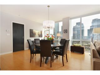 Photo 1: # 704 1455 HOWE ST in Vancouver: Yaletown Condo for sale in "POMARIA" (Vancouver West)  : MLS®# V1010474