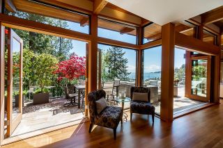 Photo 9: 5717 EAGLE HARBOUR ROAD in West Vancouver: Eagle Harbour House for sale : MLS®# R2692327