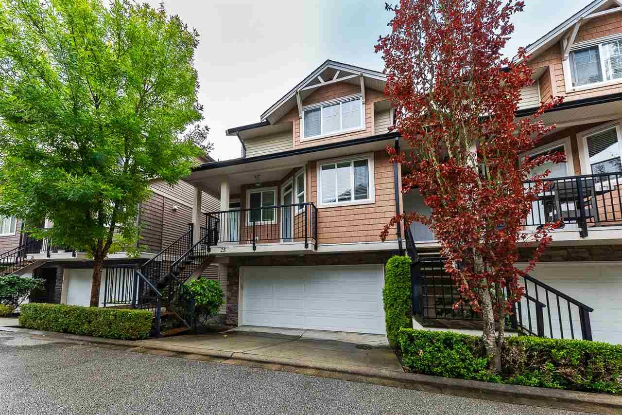 Main Photo: 25 11720 COTTONWOOD Drive in Maple Ridge: Cottonwood MR Townhouse for sale in "COTTONWOOD GREEN" : MLS®# R2318205