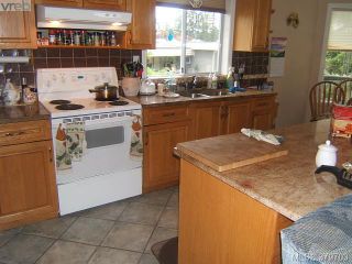 Photo 5: 2304 Evelyn Hts in VICTORIA: VR Hospital House for sale (View Royal)  : MLS®# 762693