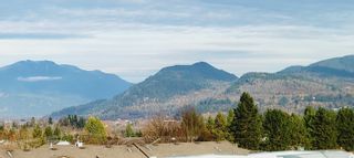 Photo 3: 515 32838 LANDEAU Place in Abbotsford: Central Abbotsford Condo for sale : MLS®# R2854181