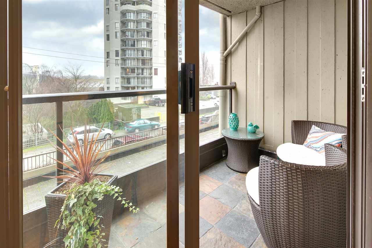 Main Photo: 402 1040 PACIFIC Street in Vancouver: West End VW Condo for sale in "Chelsea Terrace" (Vancouver West)  : MLS®# R2239009
