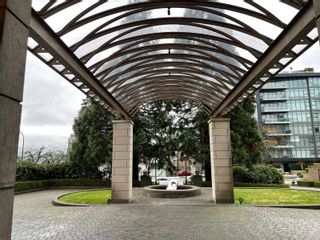 Photo 2: 1203 1590 W 8TH Avenue in Vancouver: Fairview VW Condo for sale in "Manhattan West" (Vancouver West)  : MLS®# R2843837