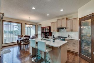 Photo 10: 118 Everwillow Close SW in Calgary: Evergreen Detached for sale : MLS®# A2053821