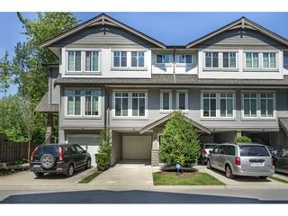 Photo 1: 33 8250 209B Street in Langley: Willoughby Heights Townhouse for sale : MLS®# R2267835